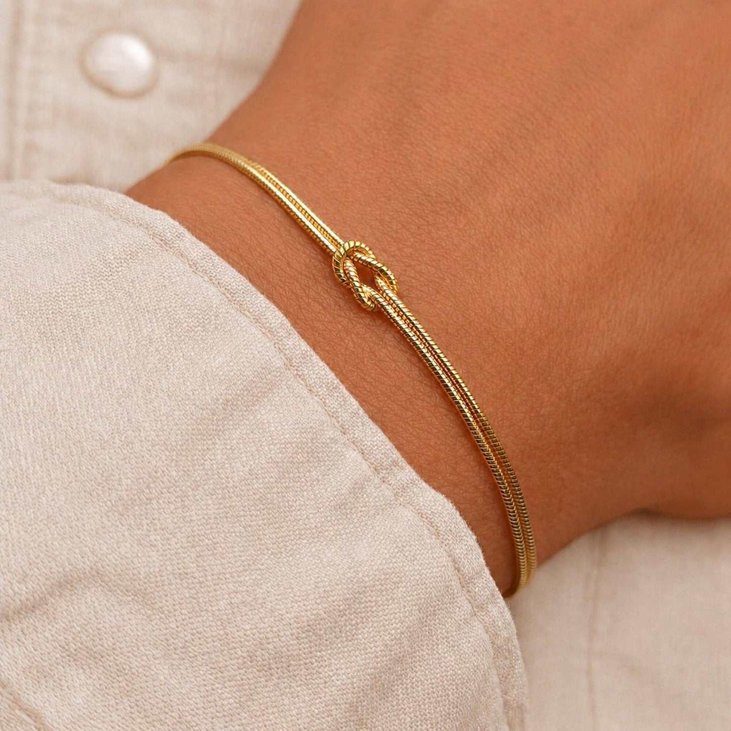 Goldarmband Knoten 18K Gold Unendlichkeit Achtknoten Schlangenarmband rund zart