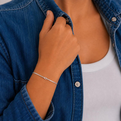 Goldarmband Knoten 18K Gold Unendlichkeit Achtknoten Schlangenarmband rund zart
