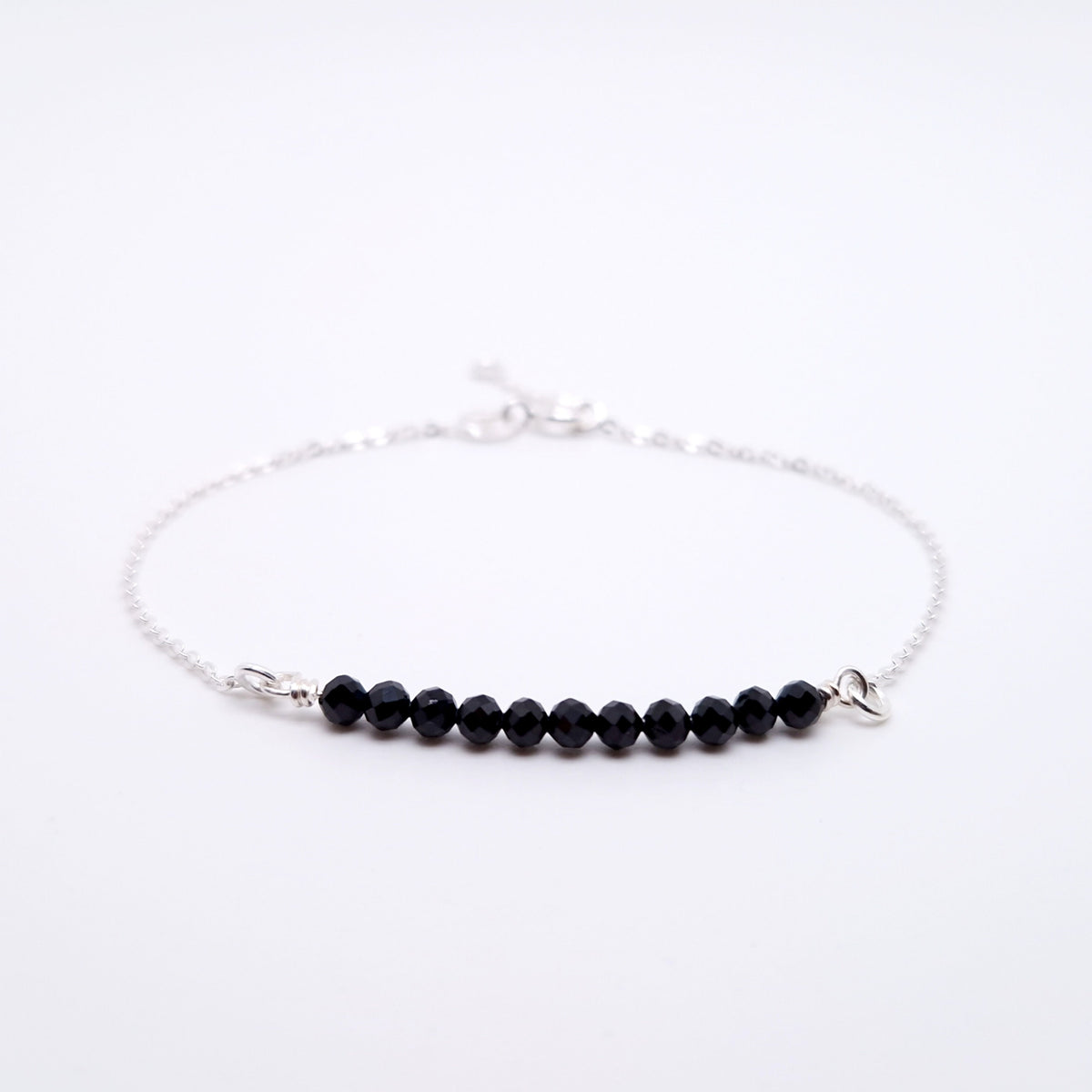 Armband schwarzer Spinell 925 Silber filigran Edelstein Naturstein facettiert