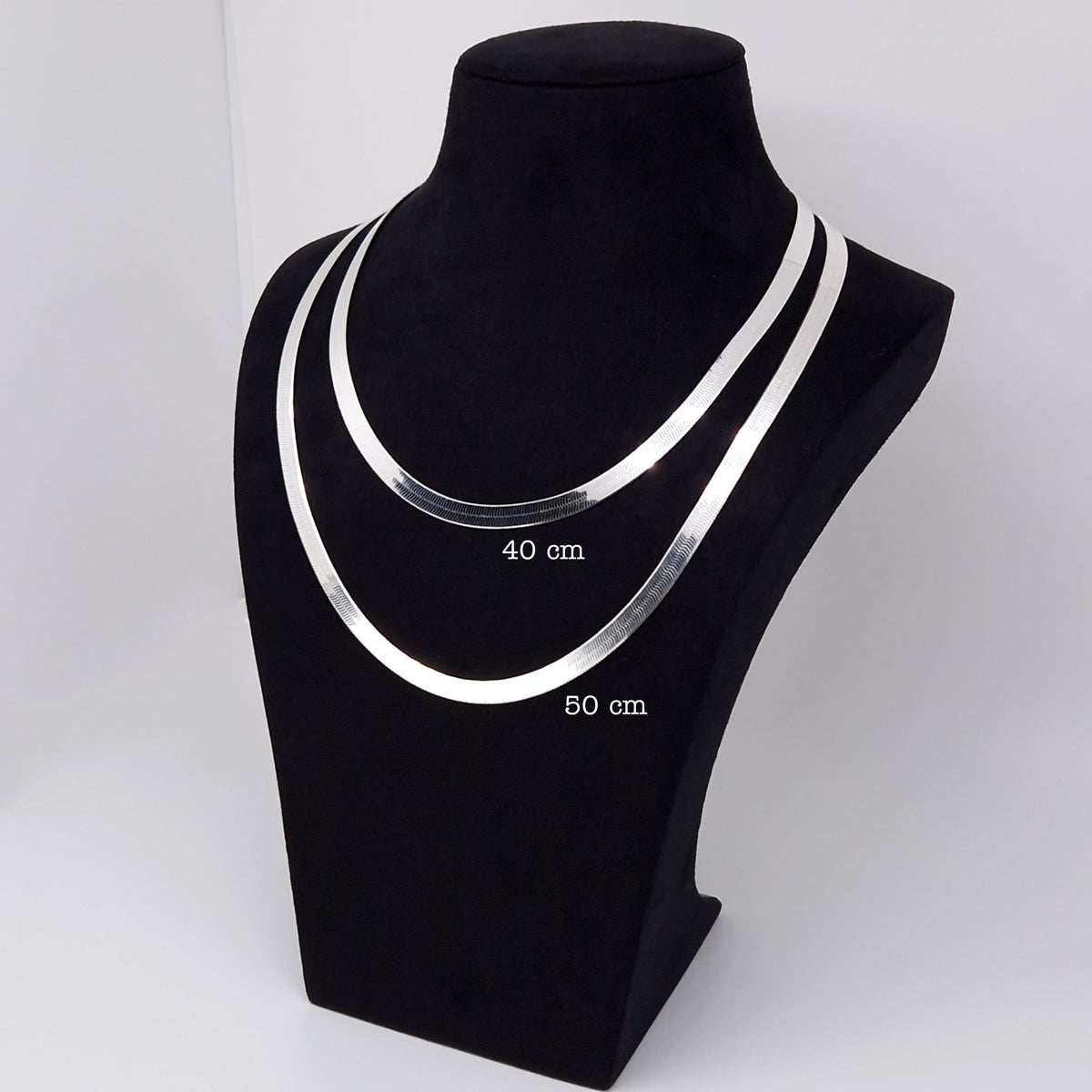 Flache 5,5 mm breite Herringbone Halskette aus massivem 925 Sterling Silber in den Längen 40 oder 50 cm