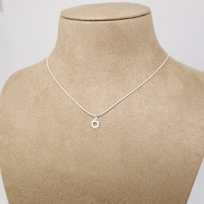 Halskette Mini-Sonne 925 Silber Schlangenkette
