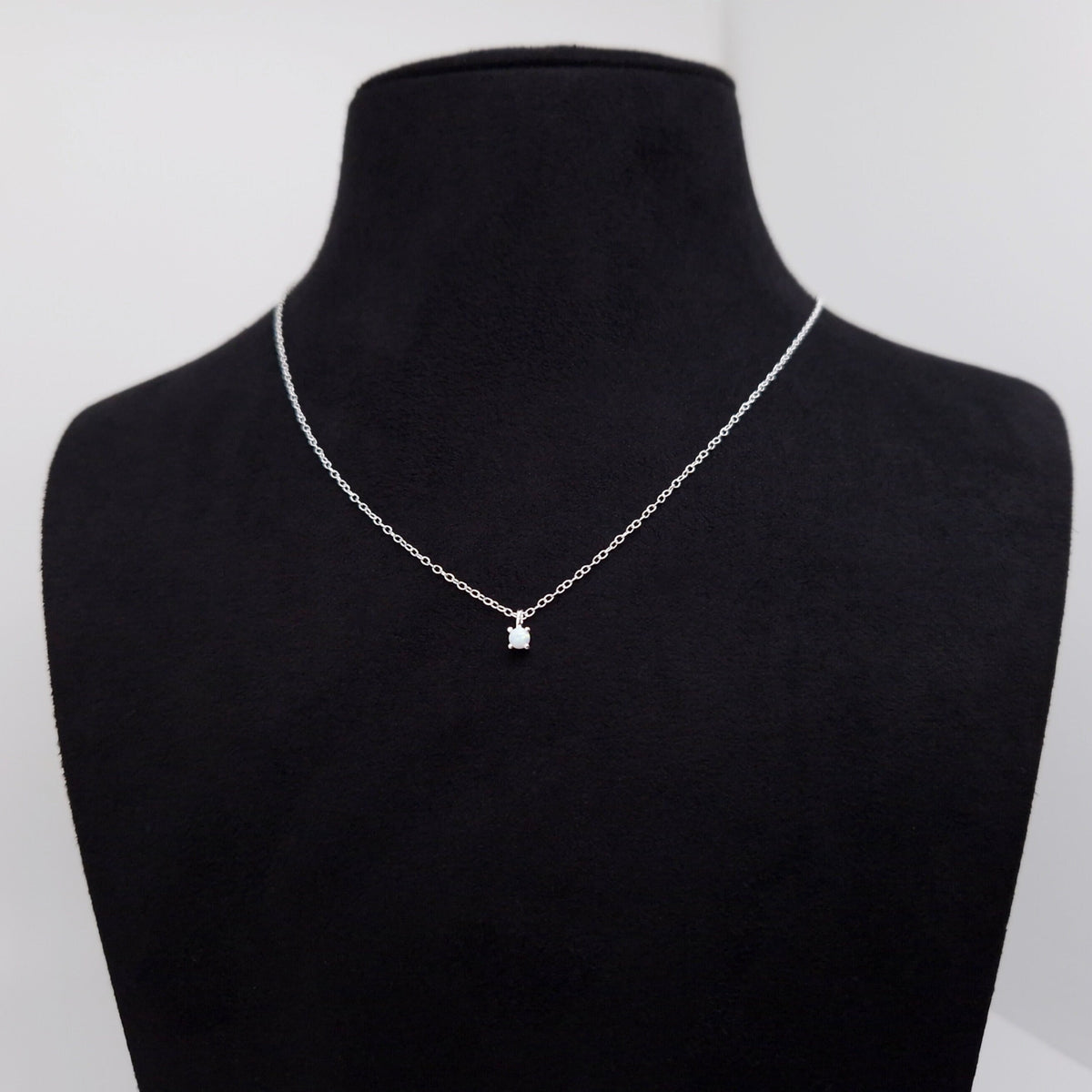 Halskette zarter Opal Tautropfen 925 Silber sehr fein 3 mm