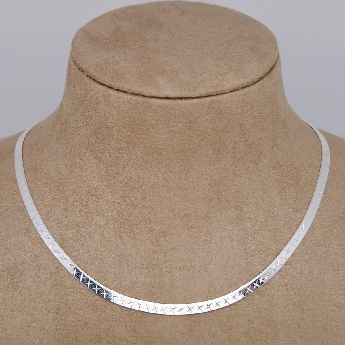 Schlangenkette flach 925 Silber Herringbone Halskette Kreuzgravur