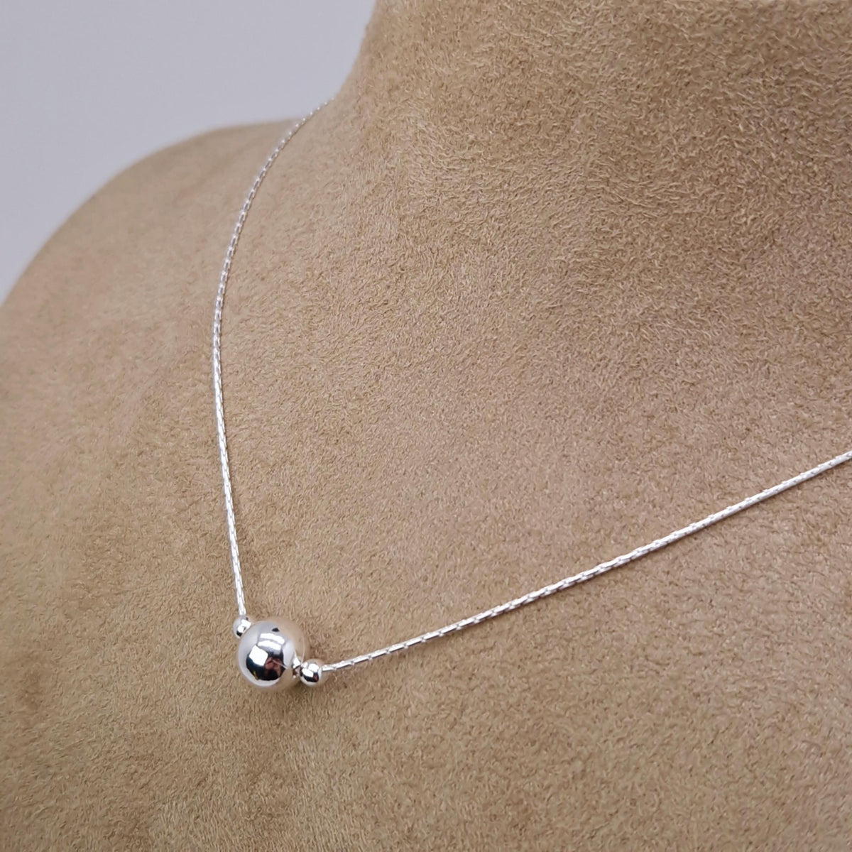 Halskette mit Silberkugel Anhänger 925 Silber massiv Kugelkette Boston Kette Layering