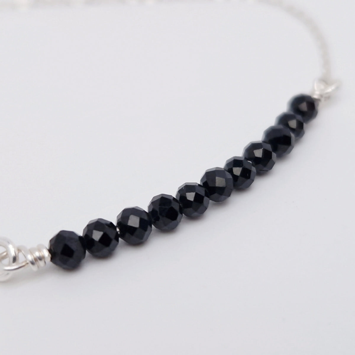 Armband schwarzer Spinell 925 Silber filigran Edelstein Naturstein facettiert