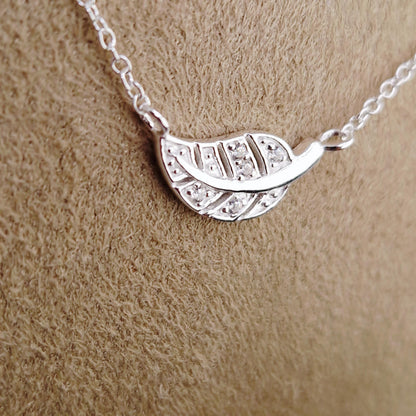 Halskette mit Blattanhänger 925 Silber mit Zirkonia Kristallen Layering