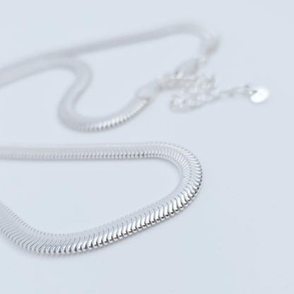 Schlangenkette gewölbt 925 Silber Herringbone Halskette 4,3 mm