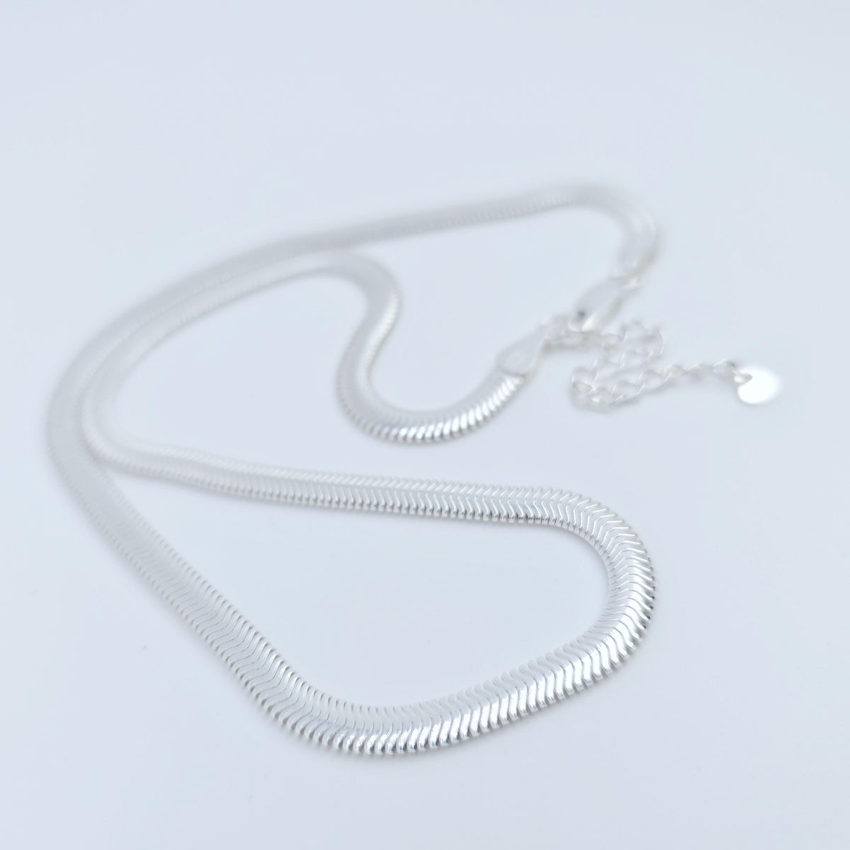 Schlangenkette gewölbt 925 Silber Herringbone Halskette 4,3 mm
