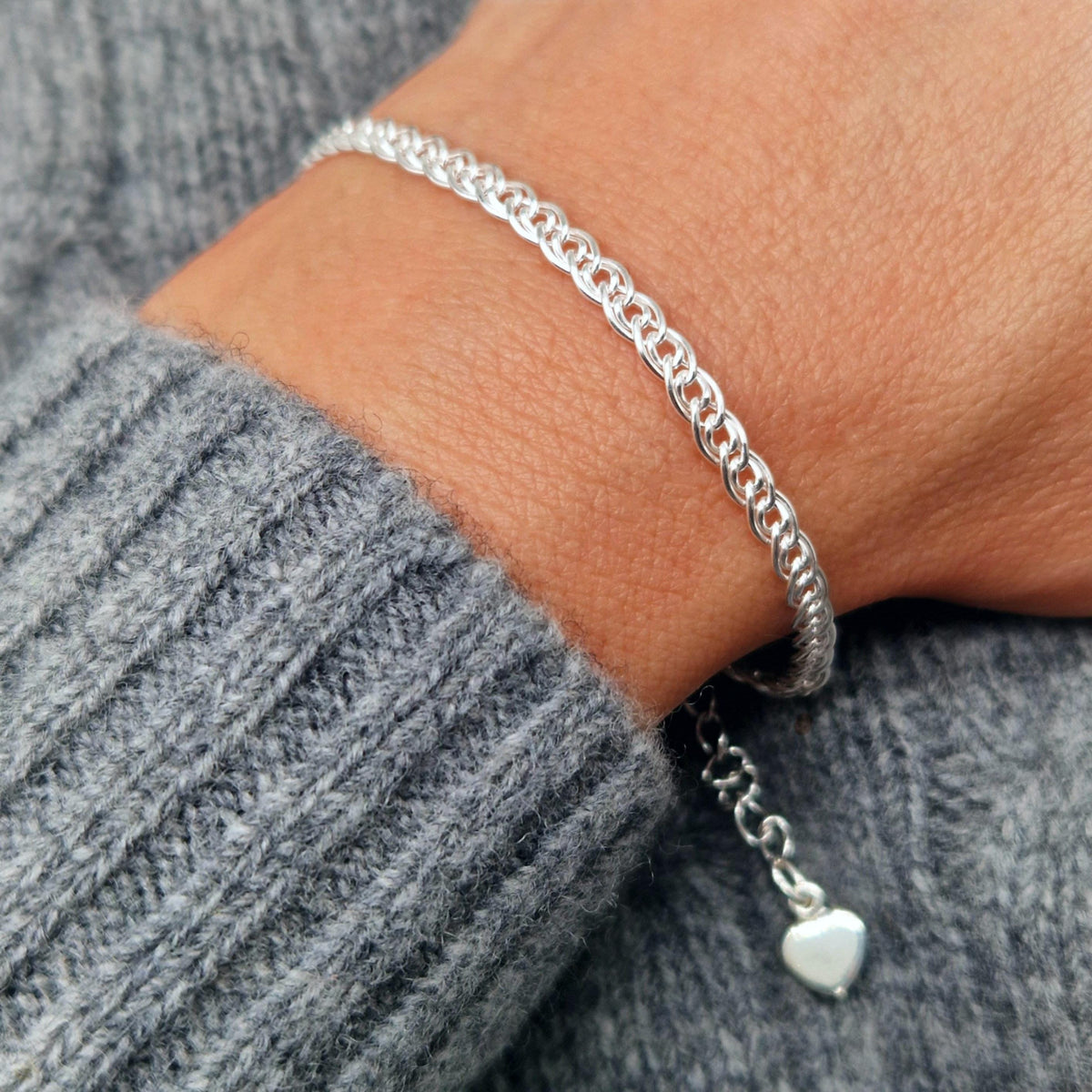 Breites gewebtes Silberamband aus massivem 925 Sterling Silber.