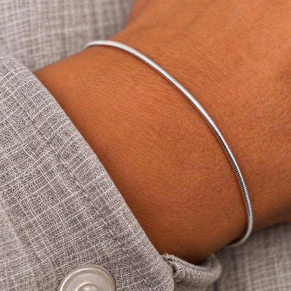 Schlangenarmband rund schmal 925 Silber zart filigran fein