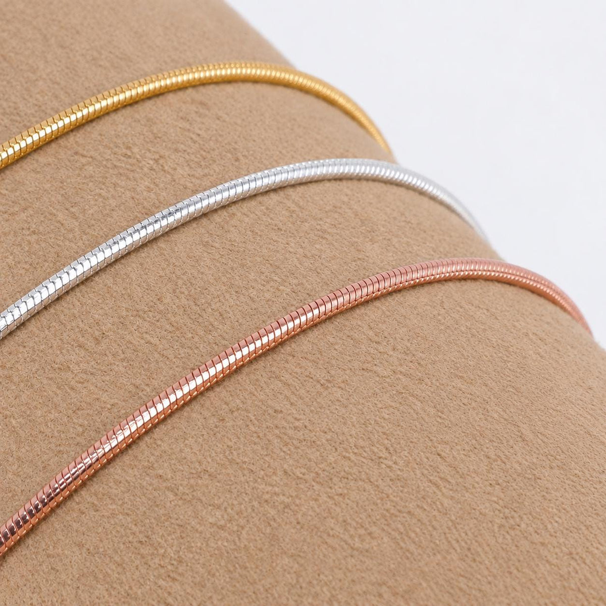 Schlangenarmband rund schmal 925 Silber zart filigran fein