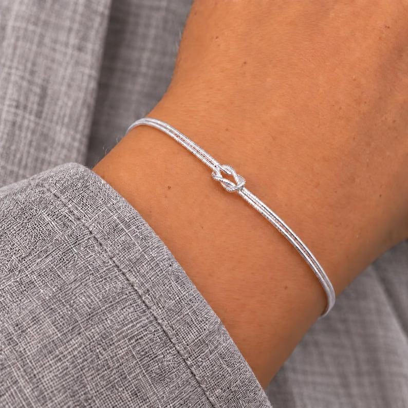Goldarmband Knoten 18K Gold Unendlichkeit Achtknoten Schlangenarmband rund zart